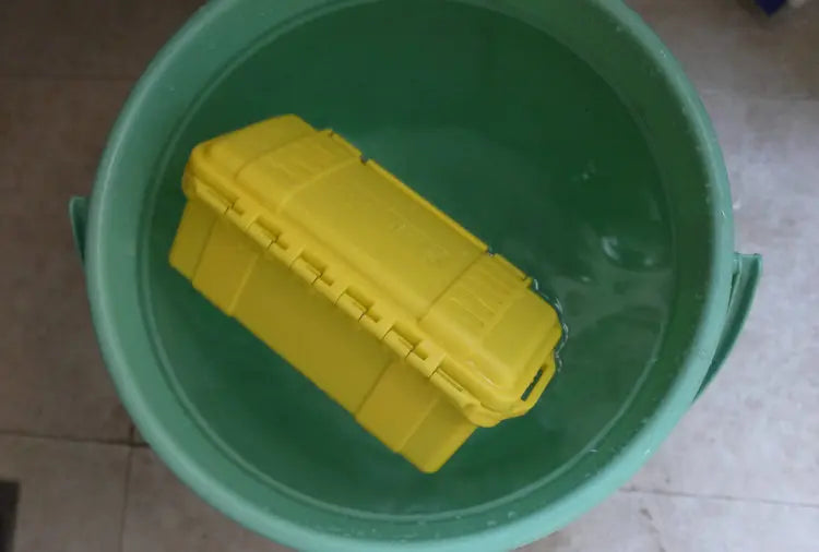 Outdoor Activities Waterproof Drifting Box with Survival Equipment